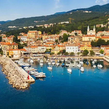 Apartment Arta Volosko Opatija